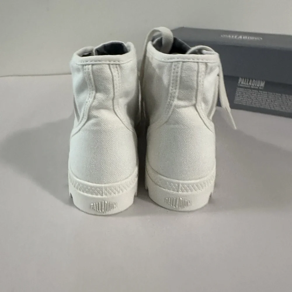 Palladium Pampa Hi Sneaker Boots / Shoes - NEW Womens 8.5 White Canvas 92352-116